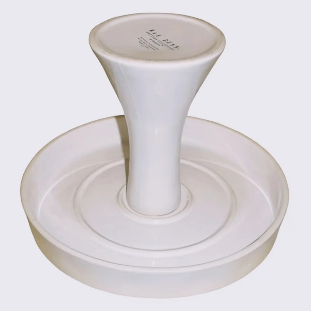 Rae Dunn Pedestal CAKE Cake Stand - Picture 4 of 4